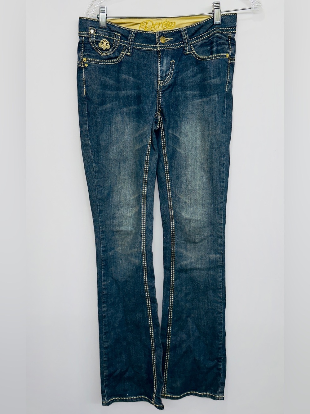 Dereon Jeans Womens Juniors 3/4 Slim Boot Cut Dark Wash Embellished Gold Stitch